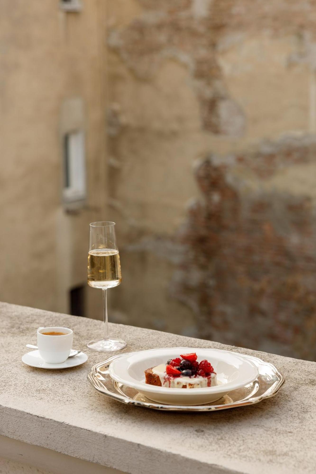 Pavilion Boutique Hotel Belgrado Exterior foto